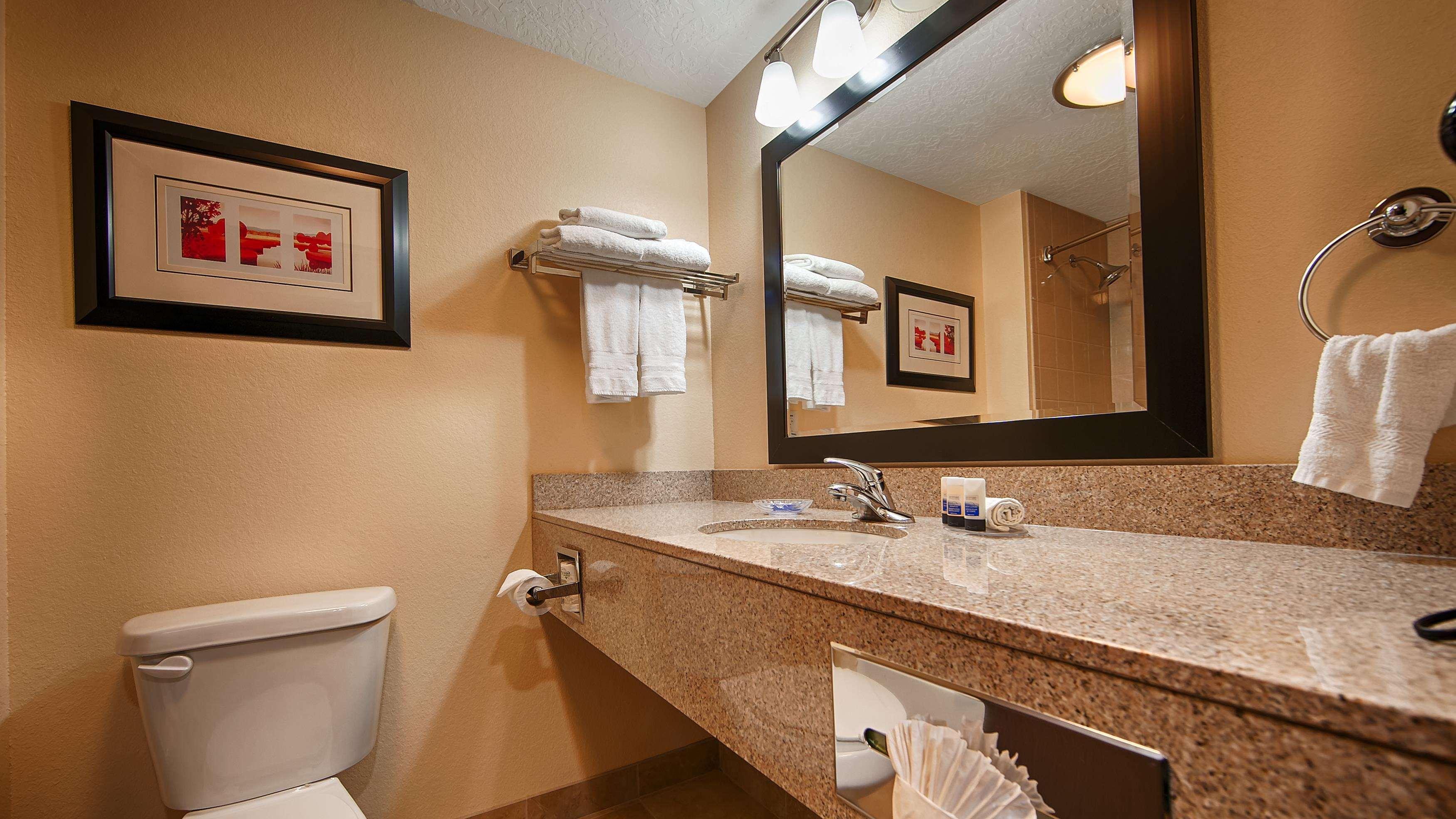 Best Western Plus Airport Inn & Suites Salt Lake City Bagian luar foto