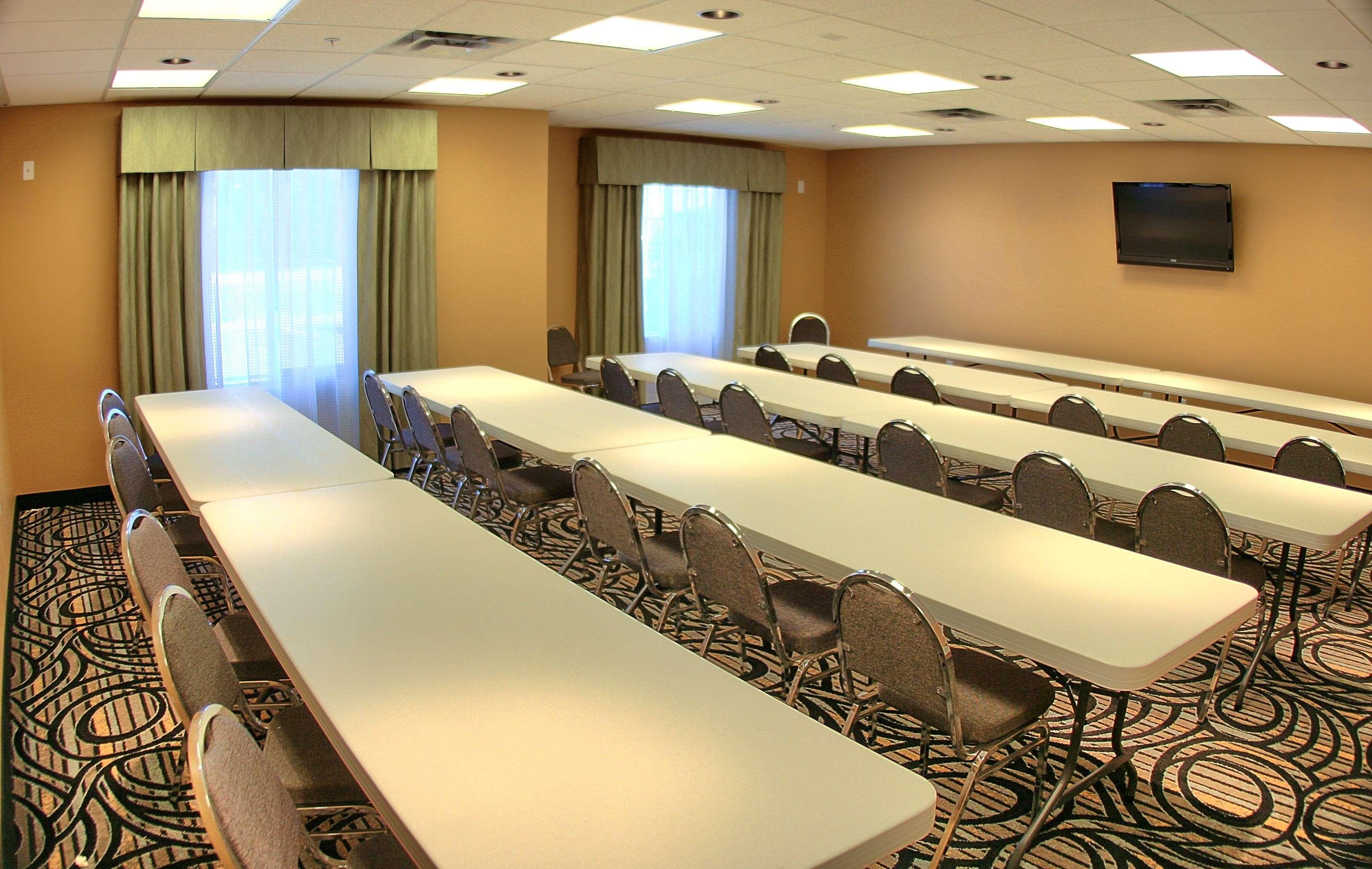 Best Western Plus Airport Inn & Suites Salt Lake City Bisnis foto