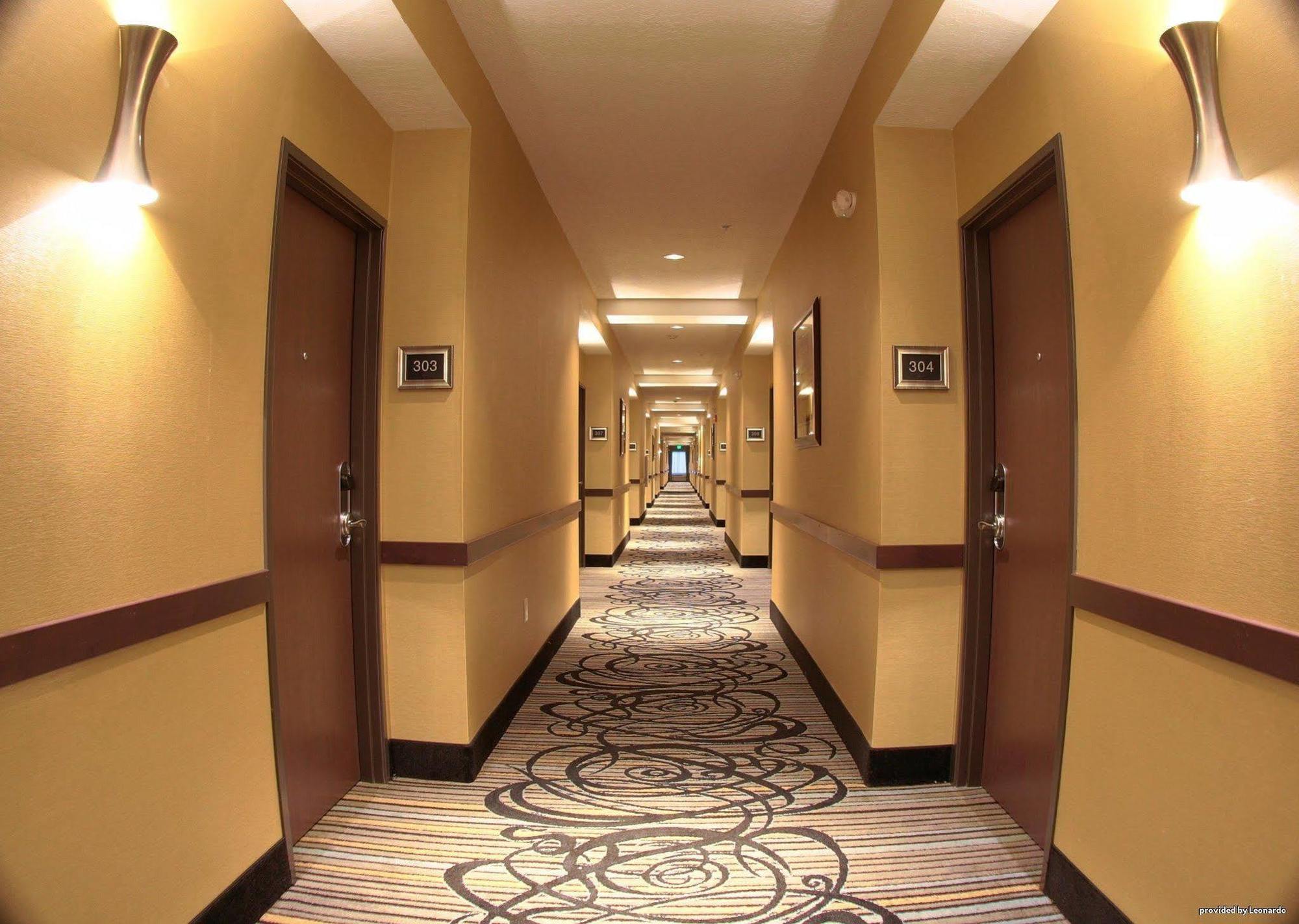 Best Western Plus Airport Inn & Suites Salt Lake City Bagian luar foto